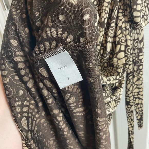 Pure Collection Woman’s Floral Wrap Dress 100% silk size small - Picture 10 of 12